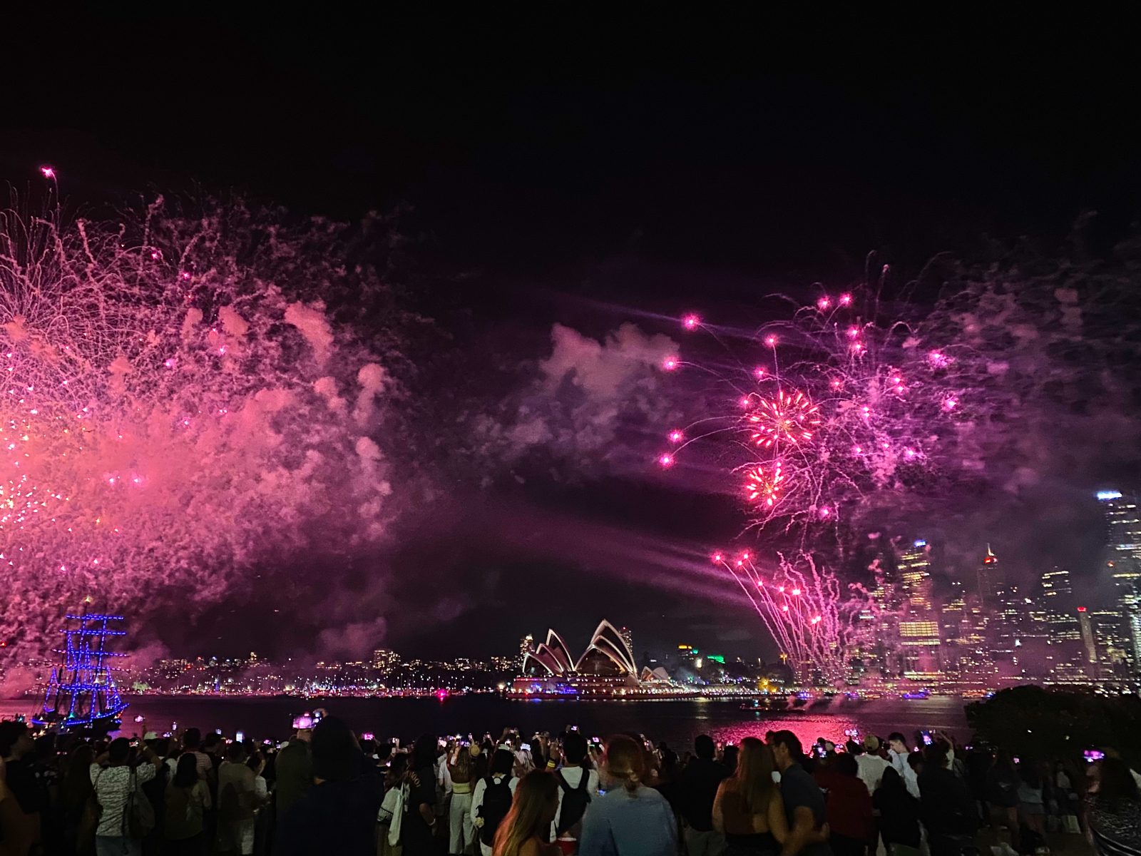 Sylwester w Sydney – wyjątkowy widok na Operę i fajerwerki.
